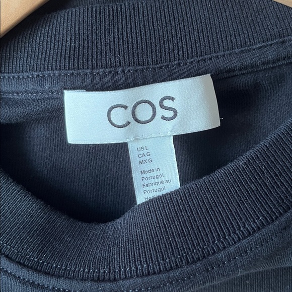 COS Tee - Picture 3 of 3